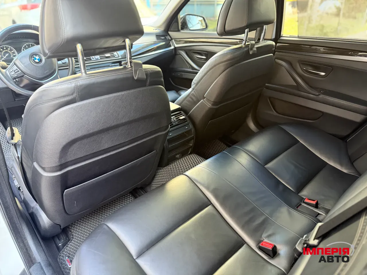 BMW 5 серії - фото 12