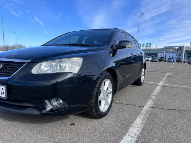 Geely Emgrand EC7 - фото 3