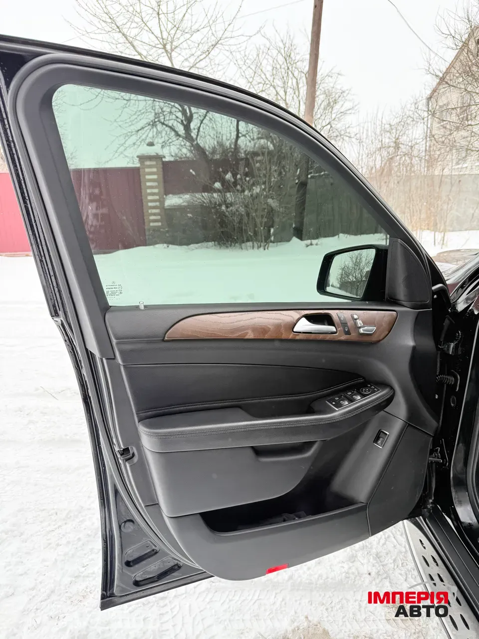 Mercedes-Benz GLS - фото 17