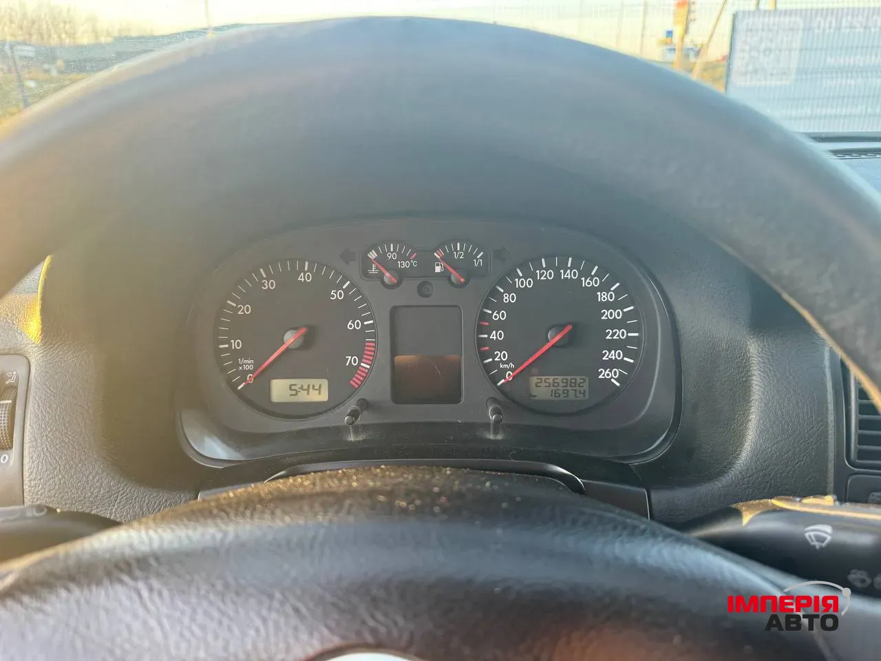 Volkswagen Golf - фото 18