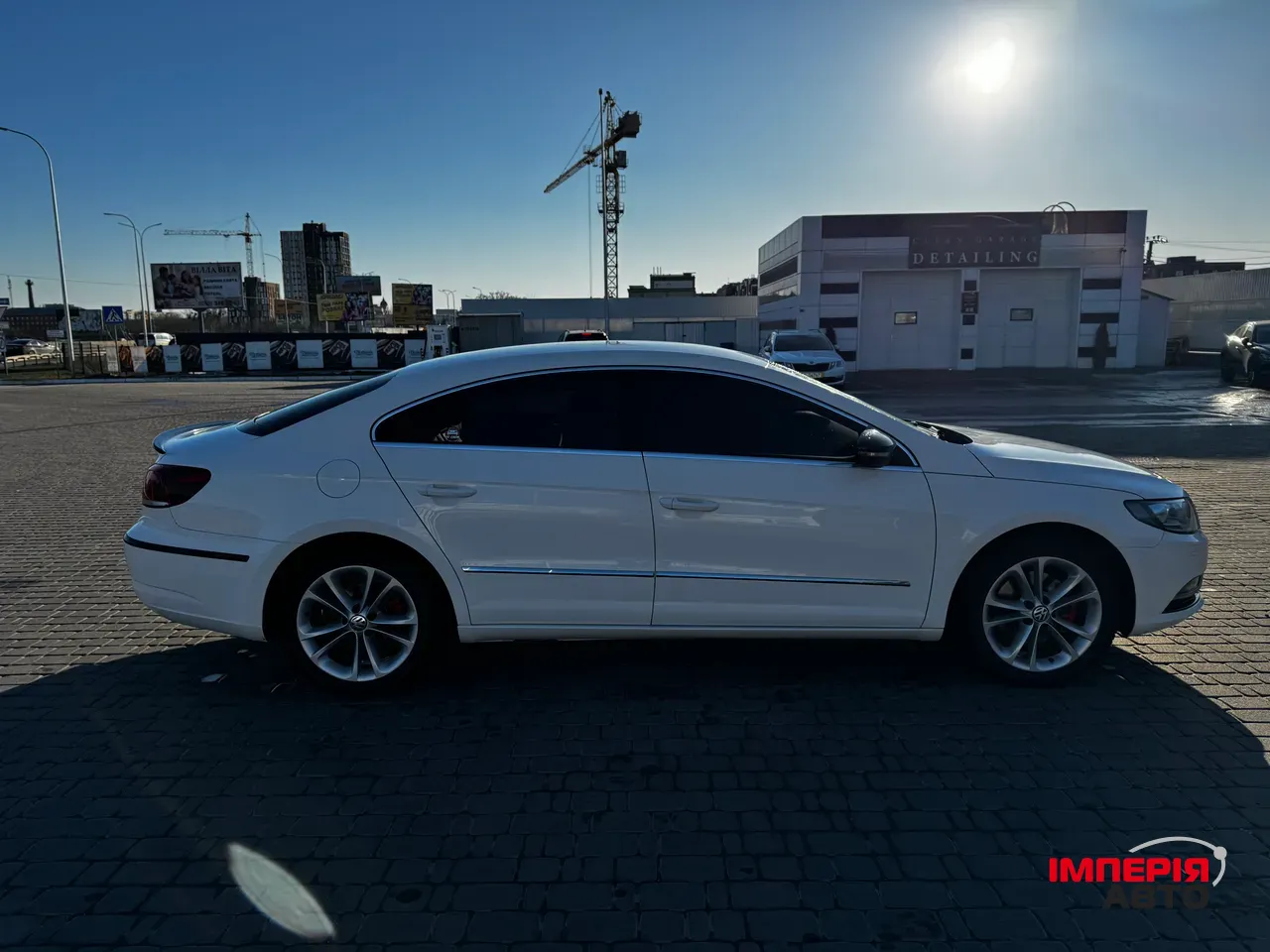 Volkswagen Passat CC - фото 7