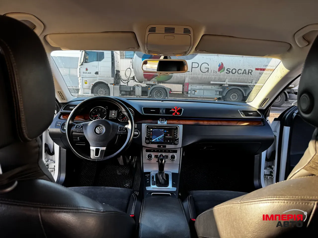 Volkswagen Passat CC - фото 18