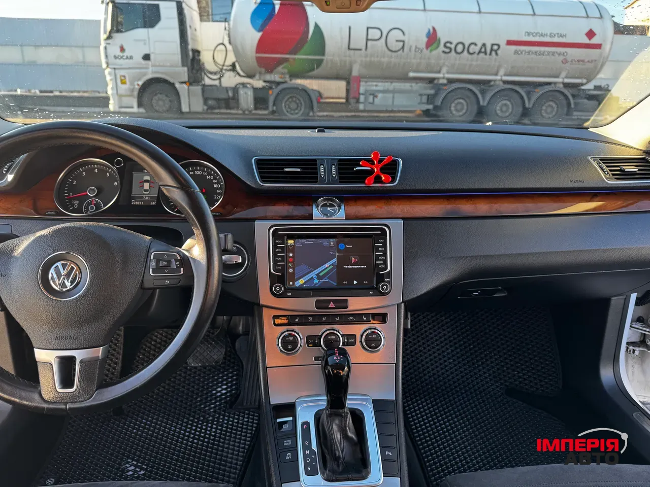 Volkswagen Passat CC - фото 17