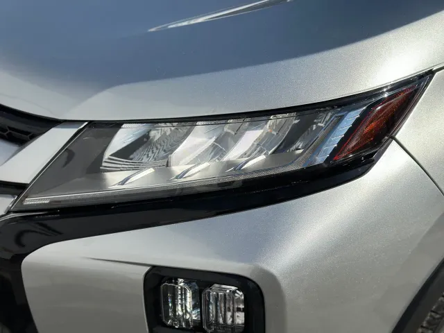 Mitsubishi RVR - фото 3