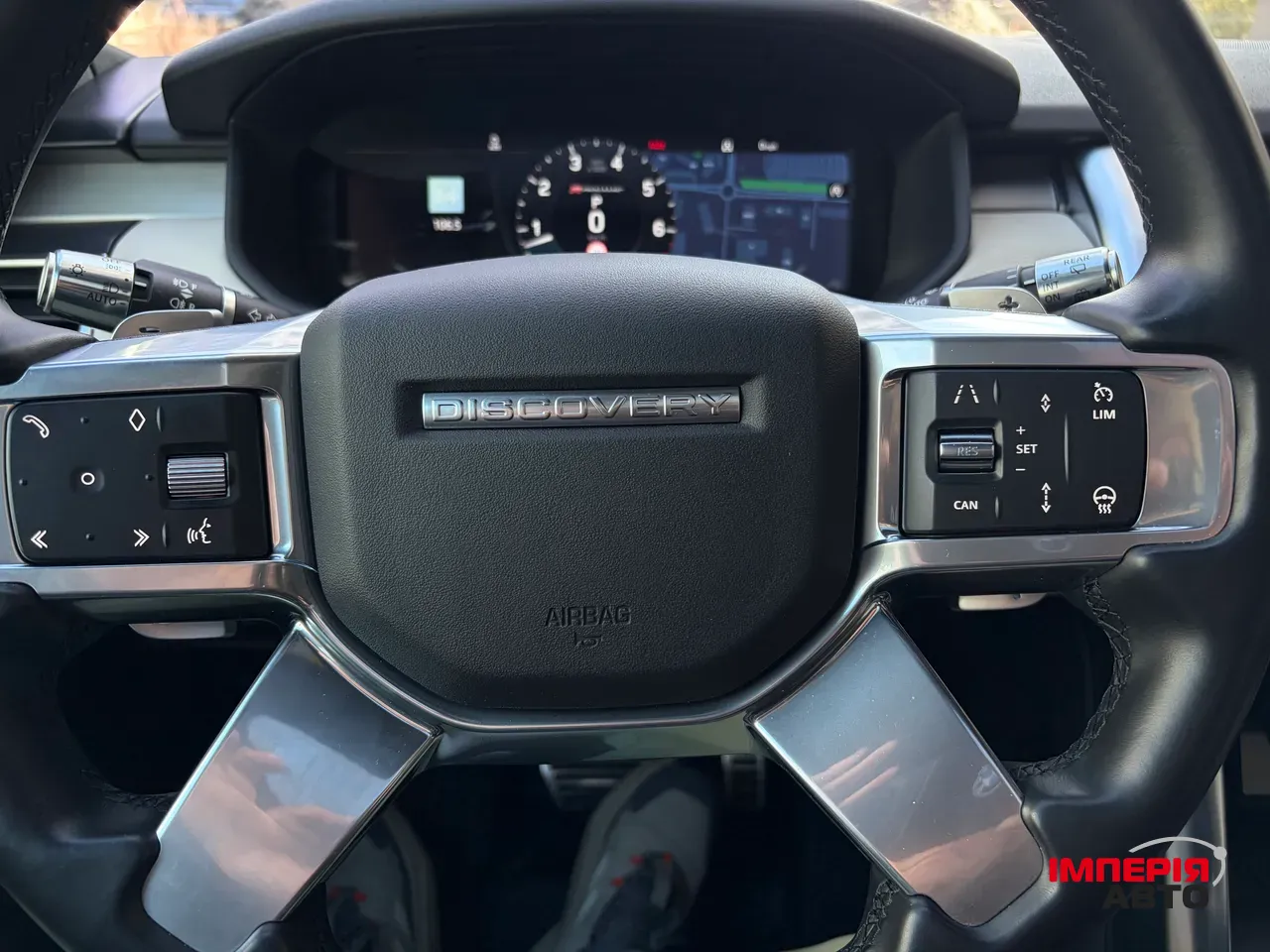 Land Rover Discovery Sport - фото 18