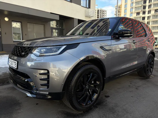 Land Rover Discovery Sport - фото 1