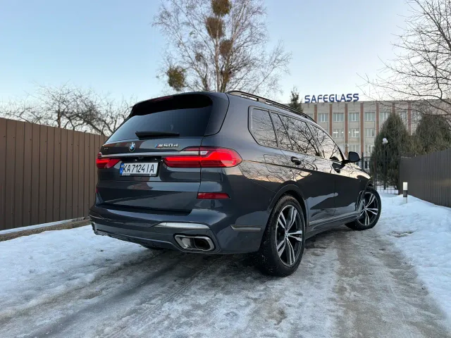 BMW X7 - фото 5