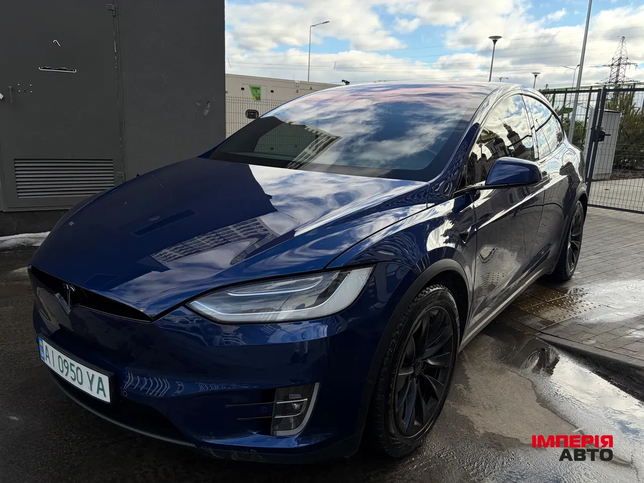 Tesla Model X - фото 23