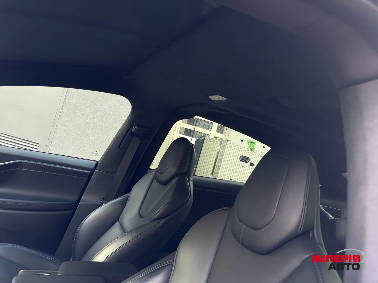 Tesla Model X - фото 31