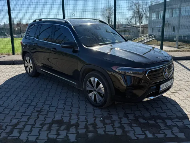 Mercedes-Benz EQB - фото 3