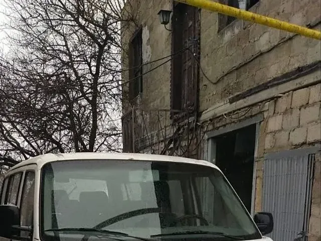 Volkswagen Caravelle - фото 1