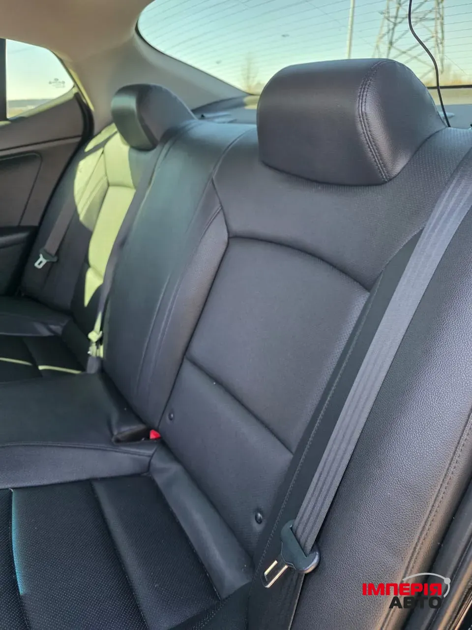 Kia K5 - фото 15