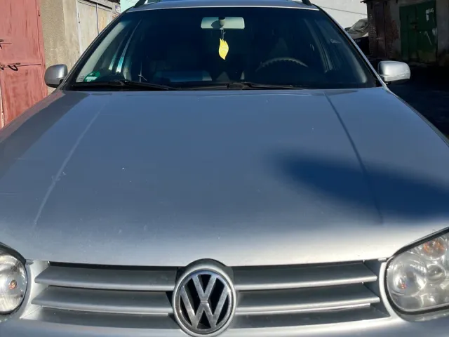 Volkswagen Golf - фото 4