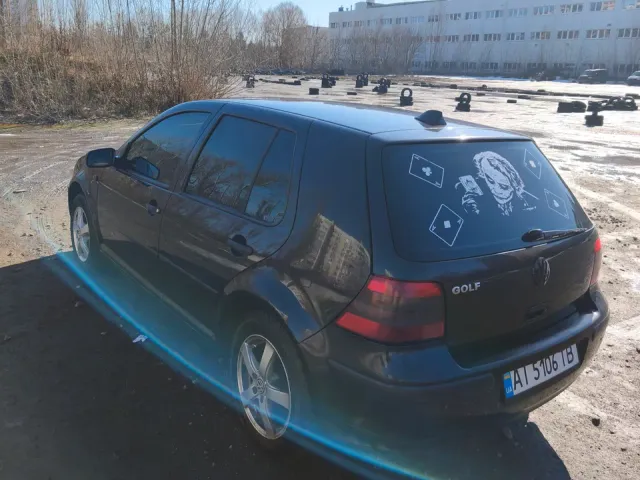 Volkswagen Golf - фото 2