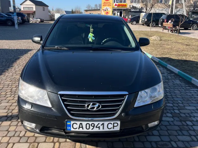 Hyundai Sonata - фото 1