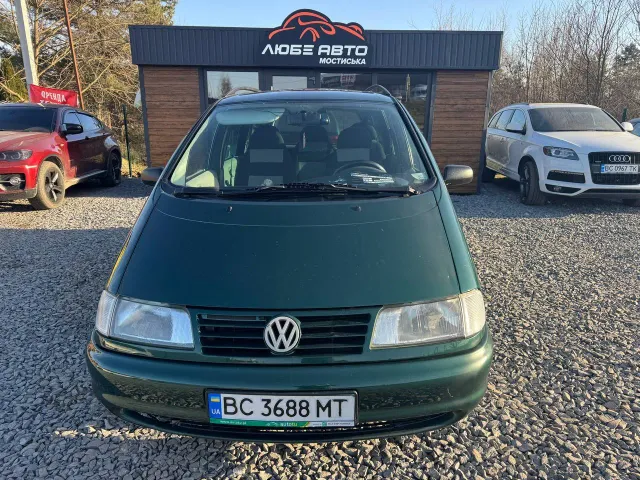 Volkswagen Sharan - фото 2