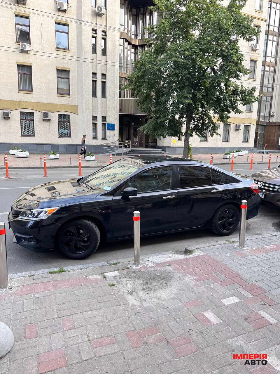 Honda Accord - фото 1
