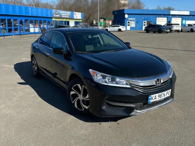Honda Accord - фото 1