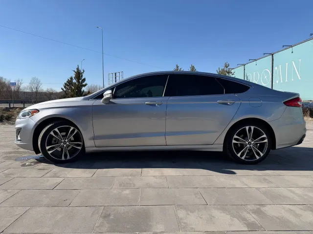 Ford Fusion USA - фото 3