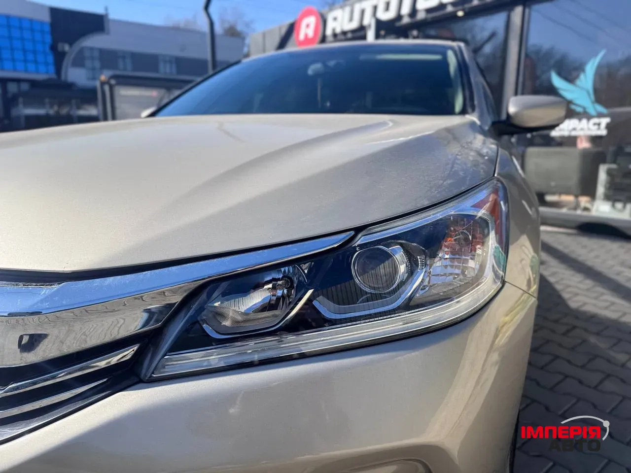 Honda Accord - фото 2