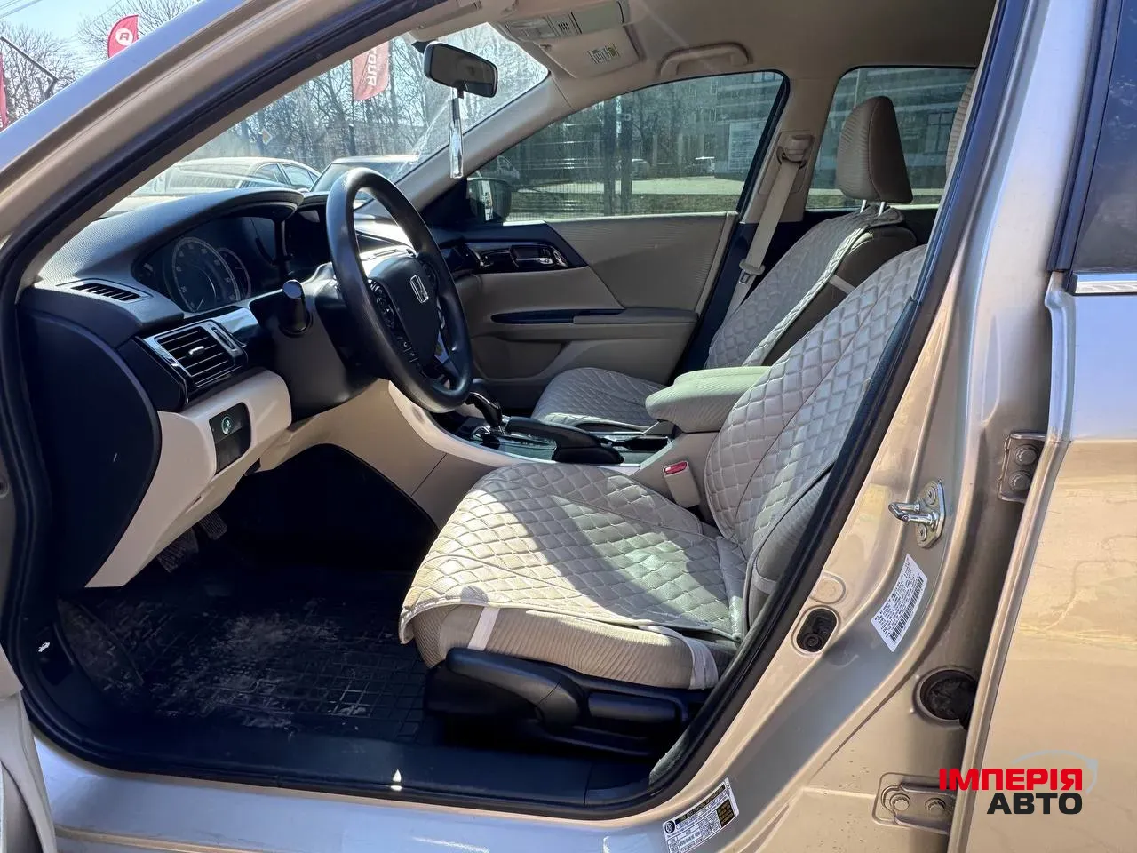 Honda Accord - фото 4