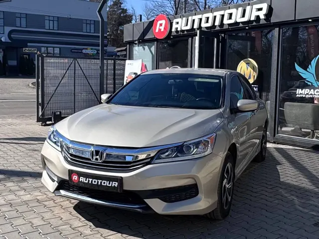 Honda Accord - фото 3