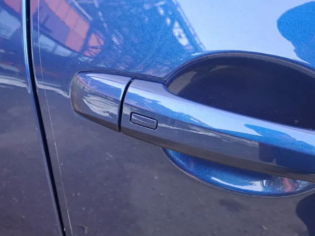 Nissan Rogue - фото 4