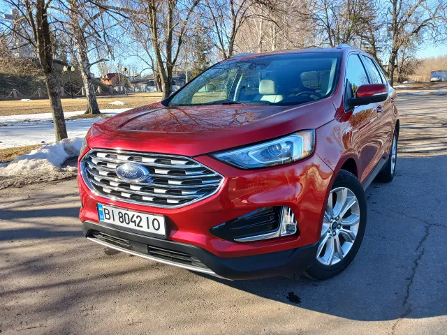 Ford Edge - фото 1