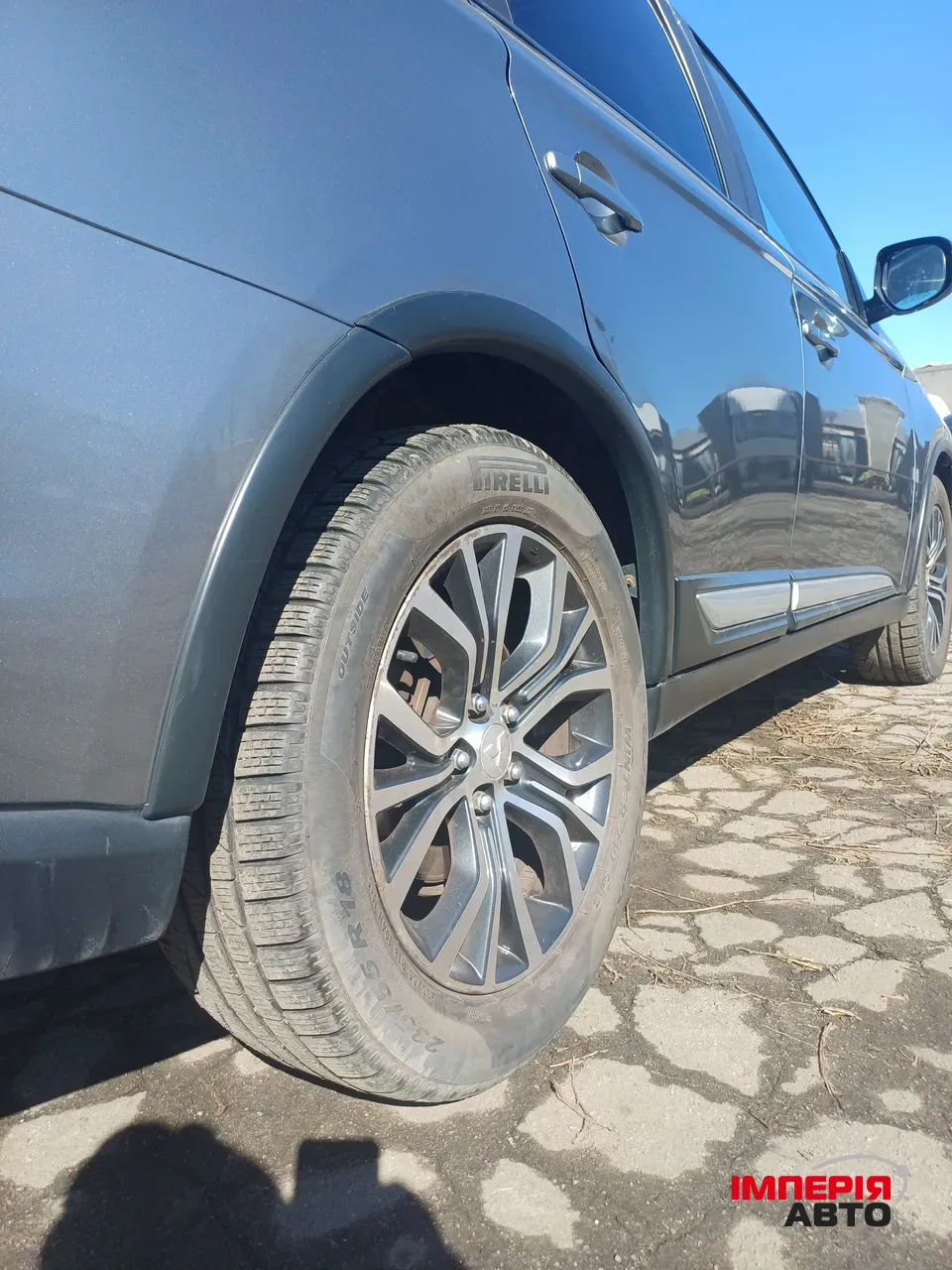 Mitsubishi Outlander - фото 11