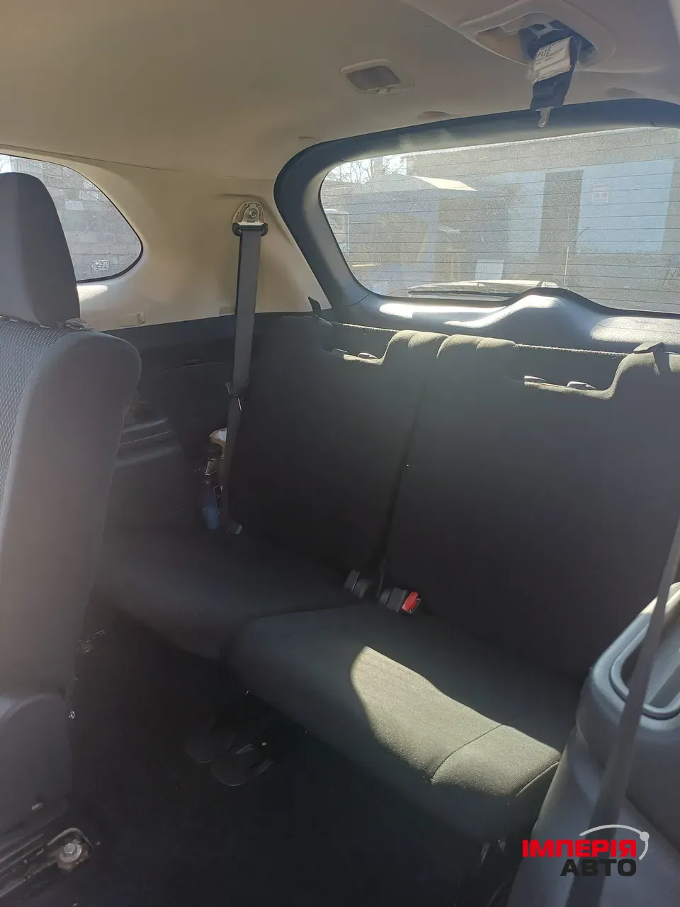 Mitsubishi Outlander - фото 8