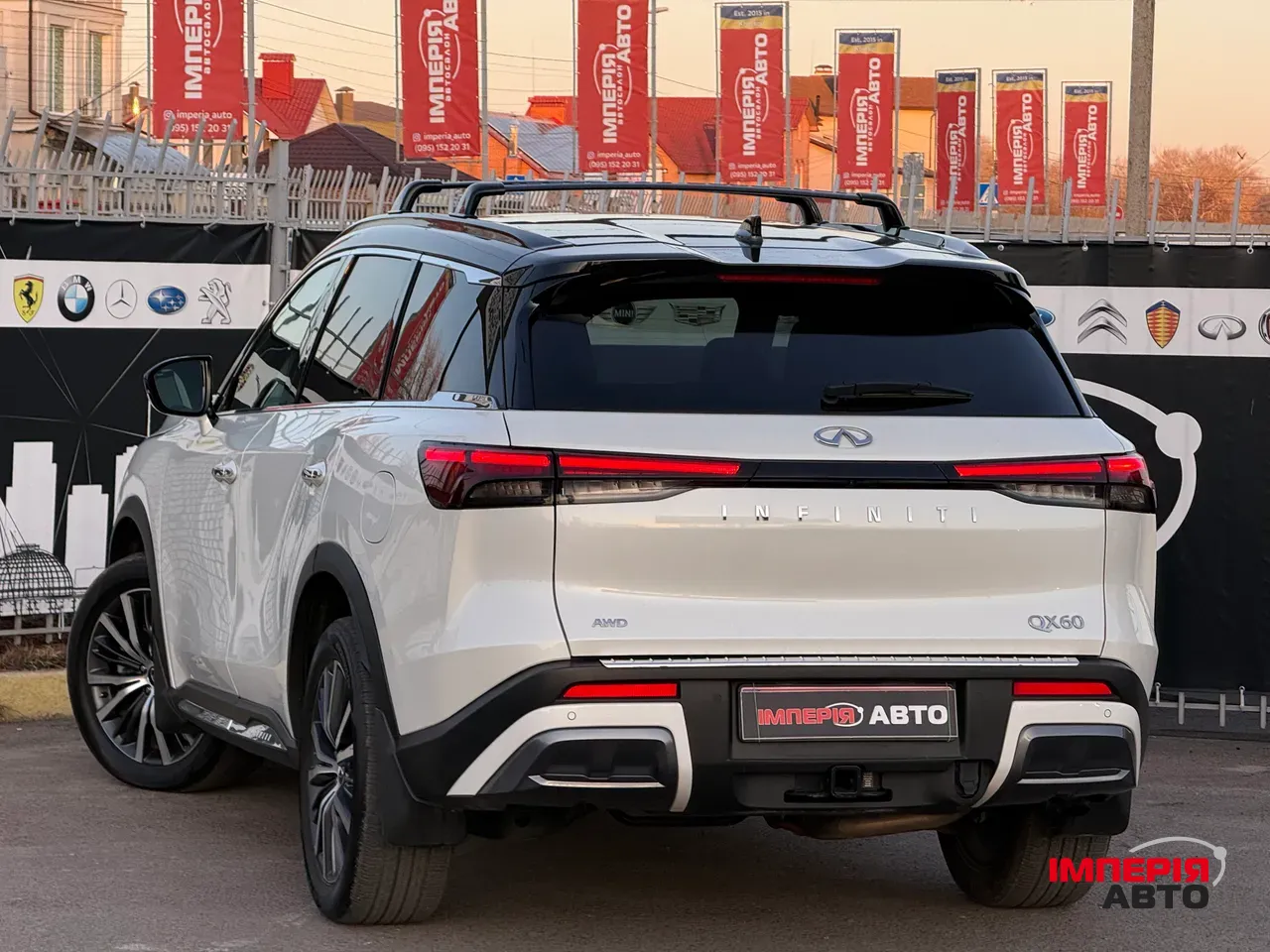 Infiniti QX60 - фото 5