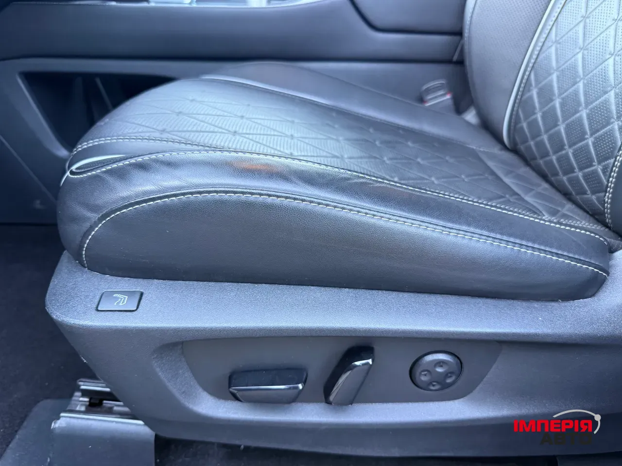 Infiniti QX60 - фото 16