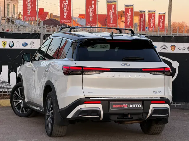 Infiniti QX60 - фото 5