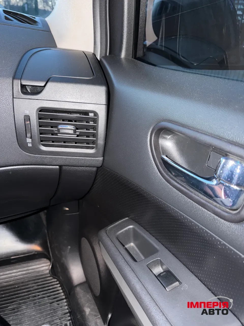 Nissan X-Trail - фото 20