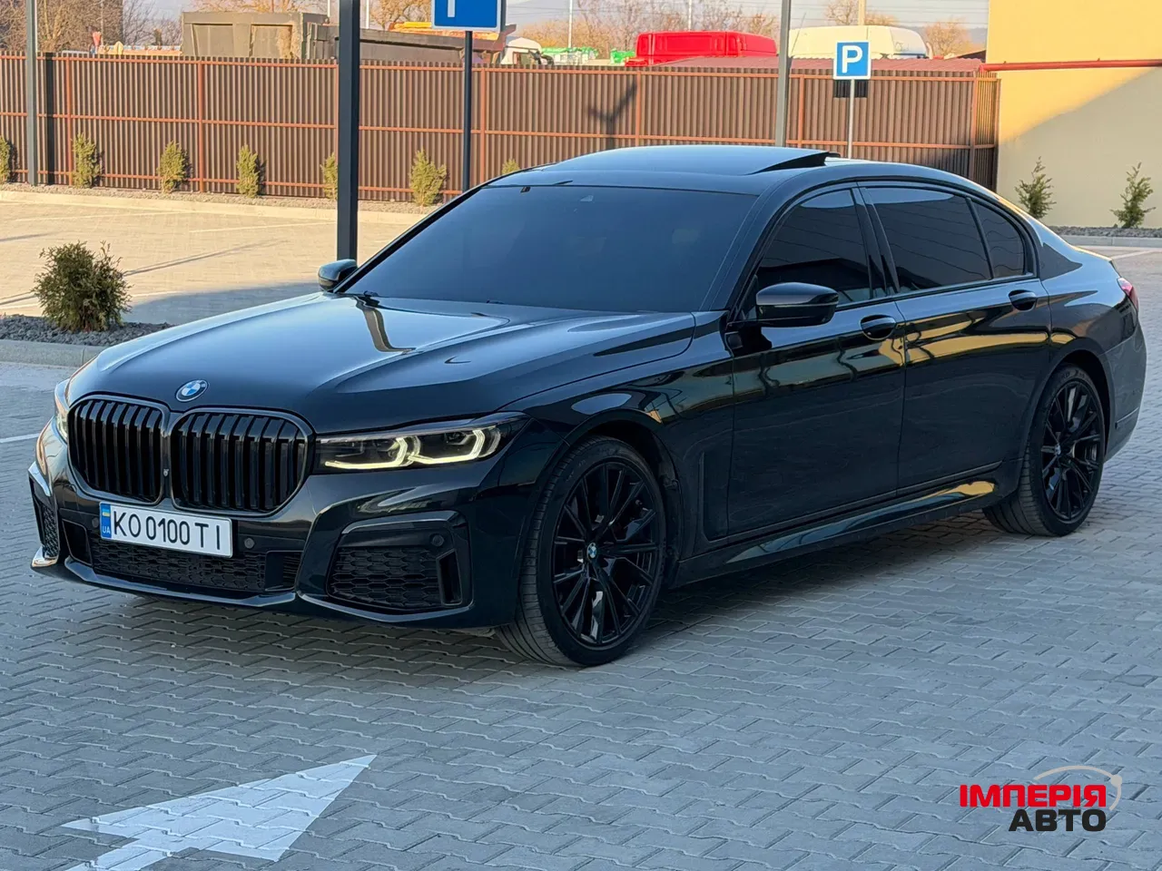 BMW 7 серії - фото 2