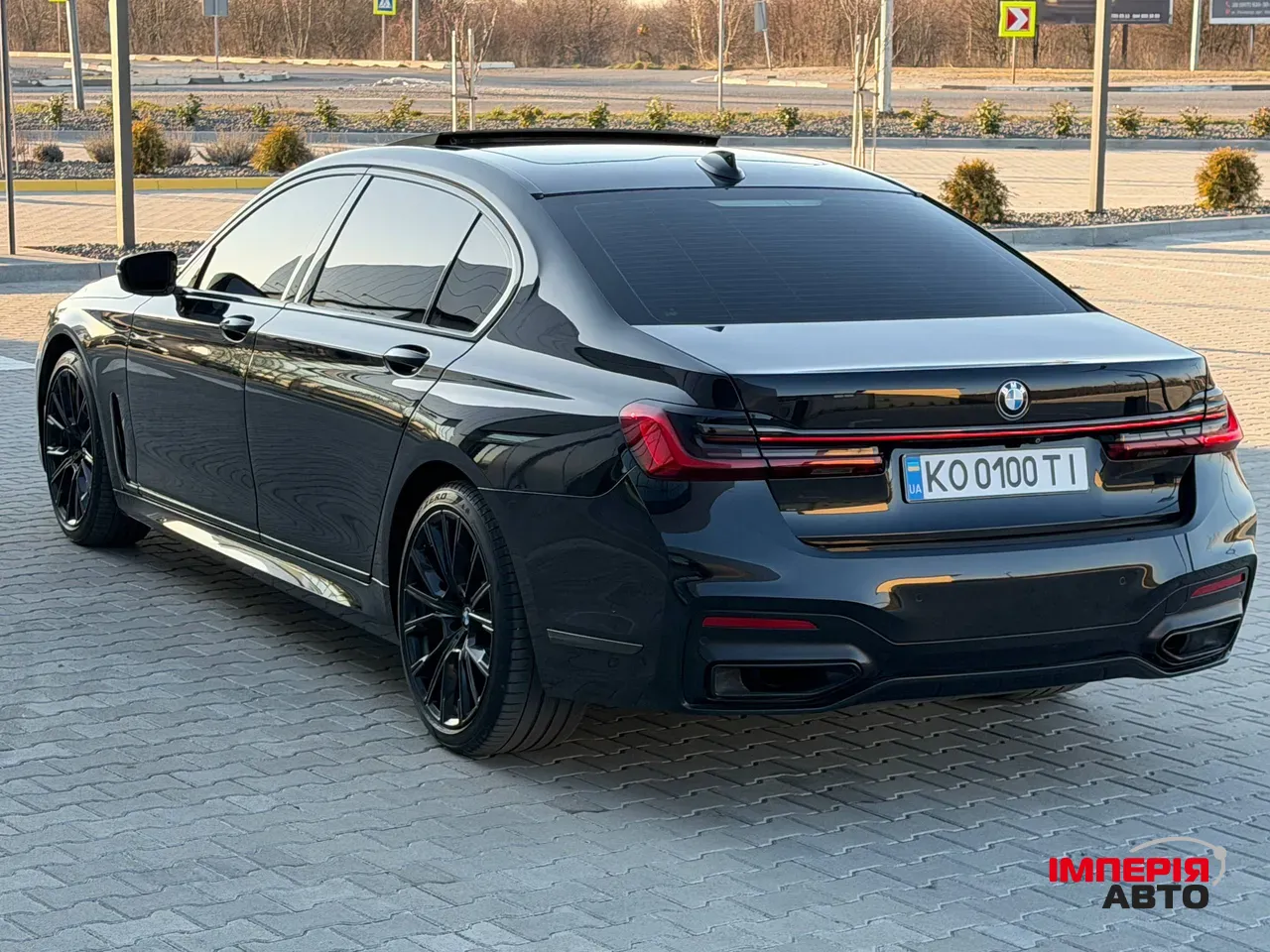 BMW 7 серії - фото 6