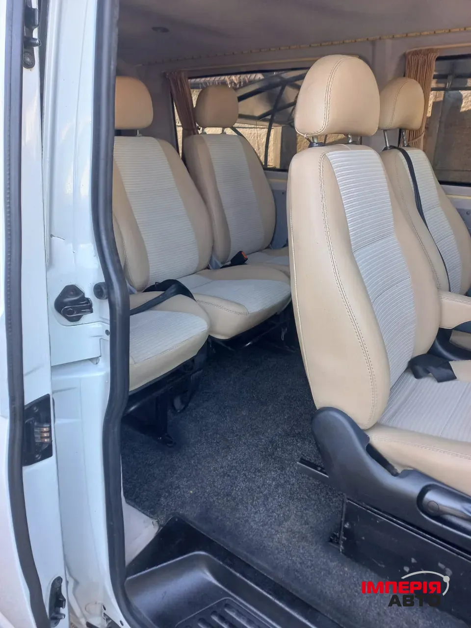 Volkswagen Transporter - фото 12