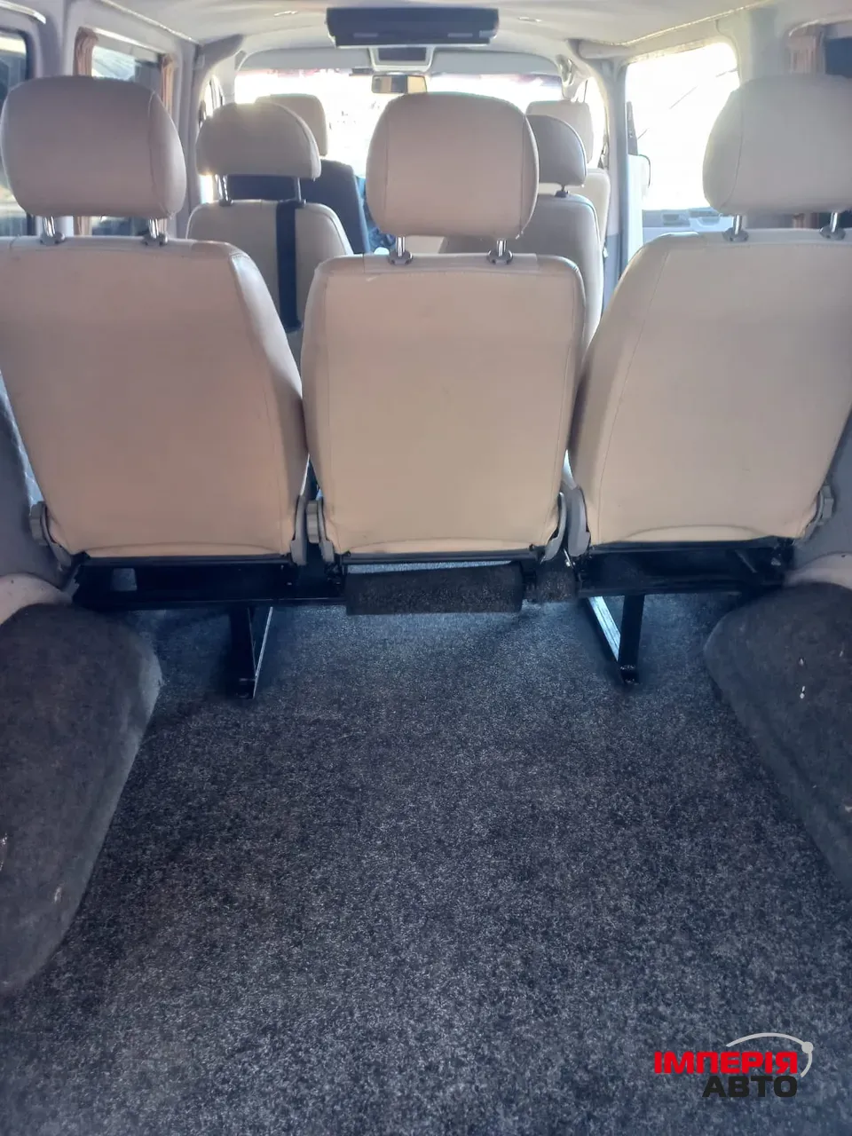 Volkswagen Transporter - фото 13