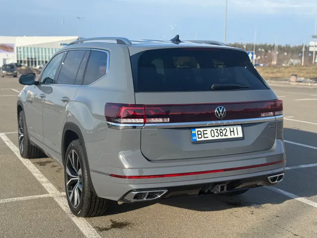 Volkswagen Atlas - фото 4