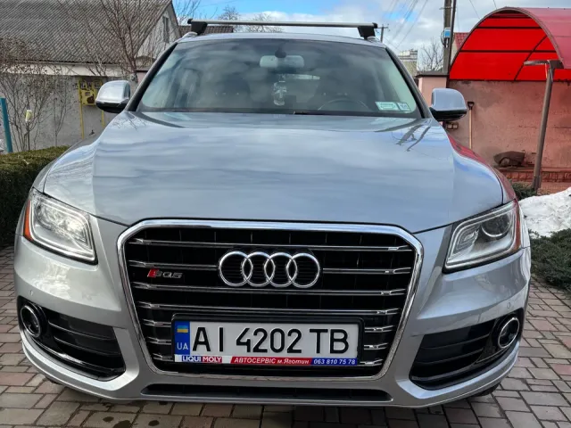 Audi Q5 - фото 1