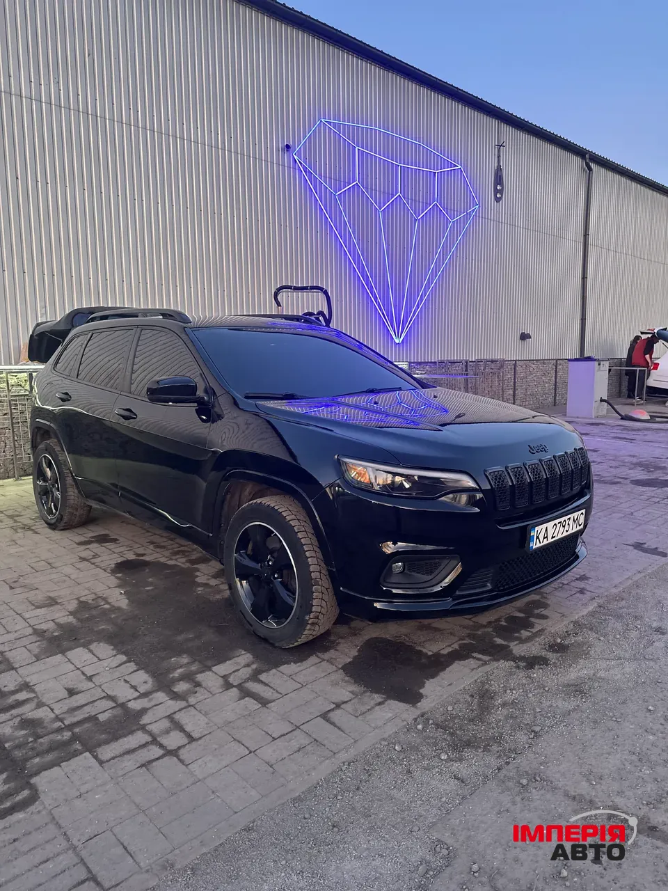 Jeep Cherokee - фото 1