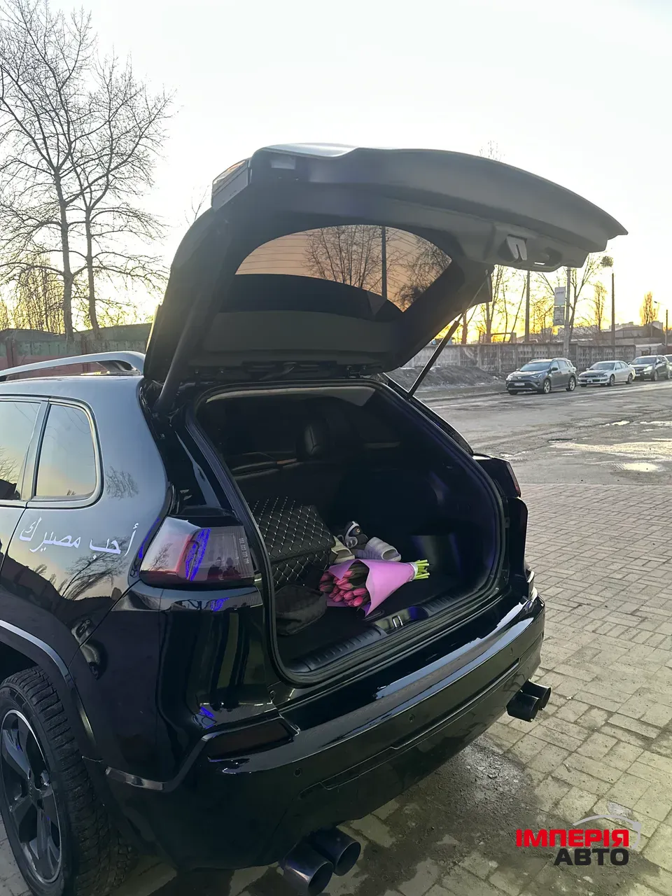 Jeep Cherokee - фото 5