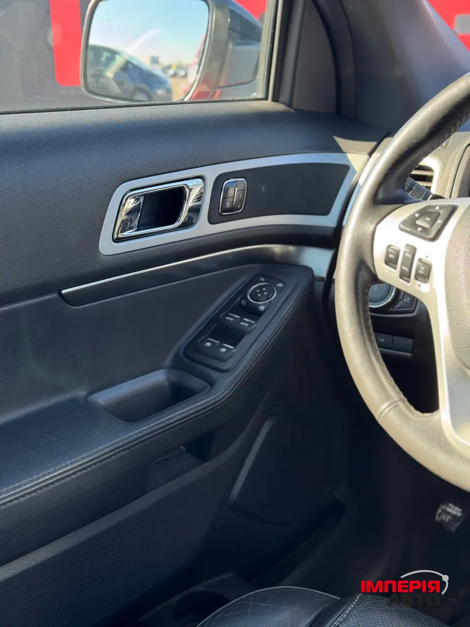 Ford Explorer - фото 15