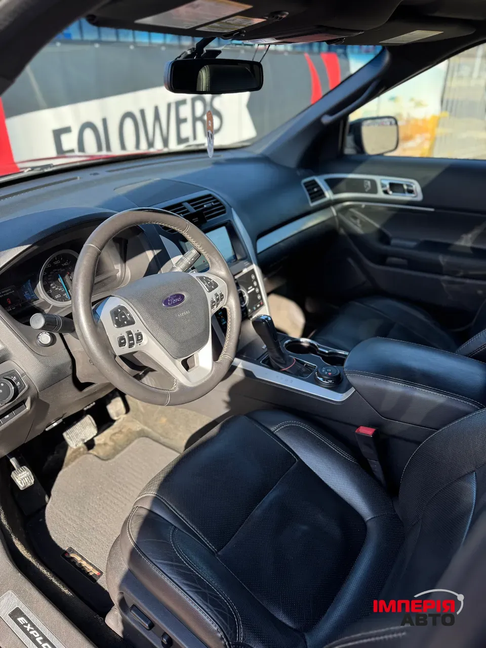 Ford Explorer - фото 7