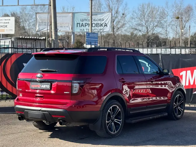 Ford Explorer - фото 5