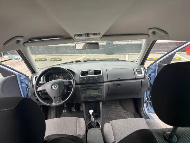 Skoda Roomster - фото 5
