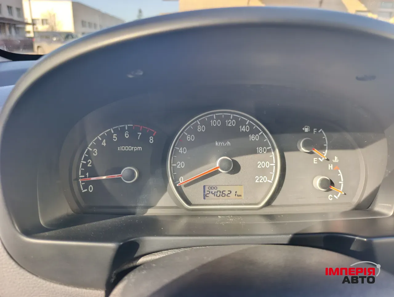 Hyundai Elantra - фото 13