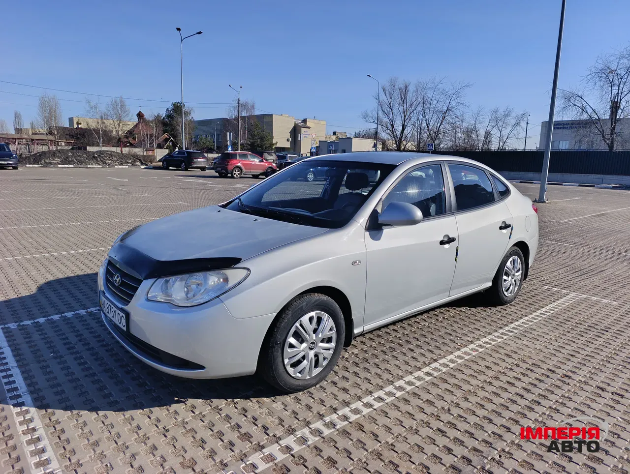 Hyundai Elantra - фото 2