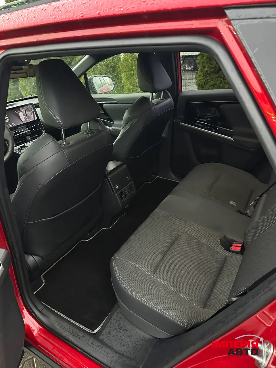 Toyota bZ4X - фото 15