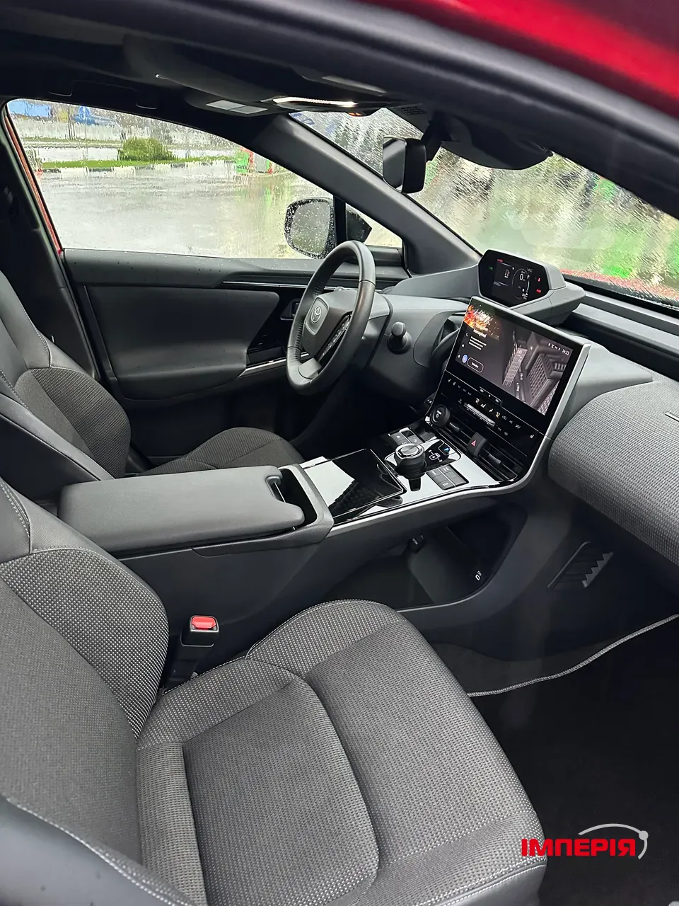 Toyota bZ4X - фото 7